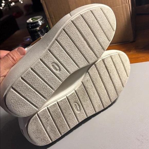 Dr. Scholl's White Lace-Up Sneakers - Picture 7 of 10